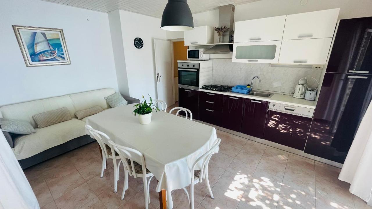 Apartments Danijela لومباردا المظهر الخارجي الصورة
